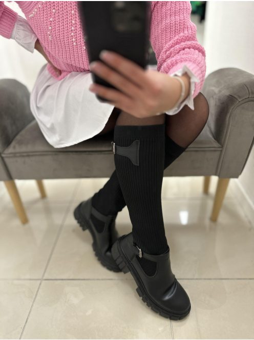 Cizme lungi din piele ecologică, cu material elastic pe gambă, de încălțat. (Disponibile în mărimile 36-41.)