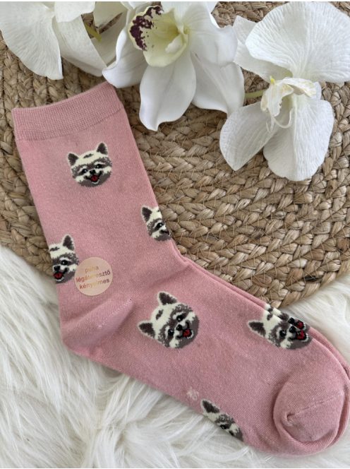 Sosete elastice, pufoase, respirabile, 100% bumbac, fără cusături, cu model. (În mărimile 35-38 și 38-41.)