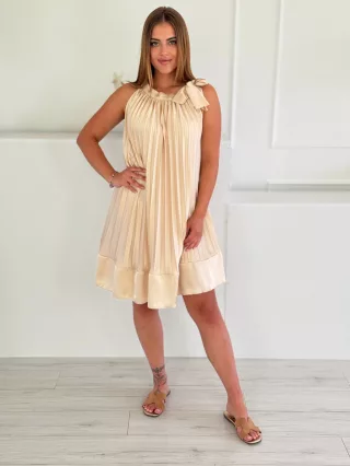 Rochie plisată în linie A
