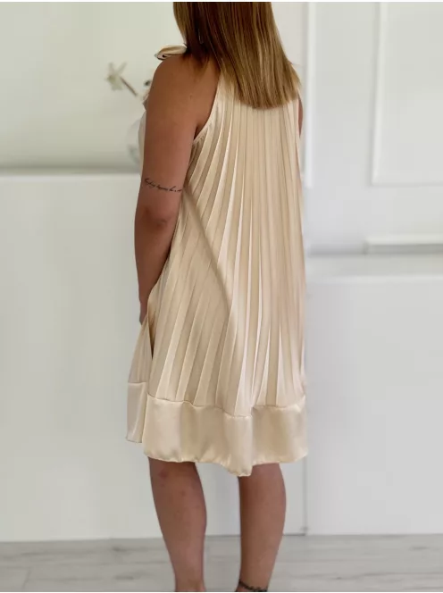 Rochie plisată în linie A