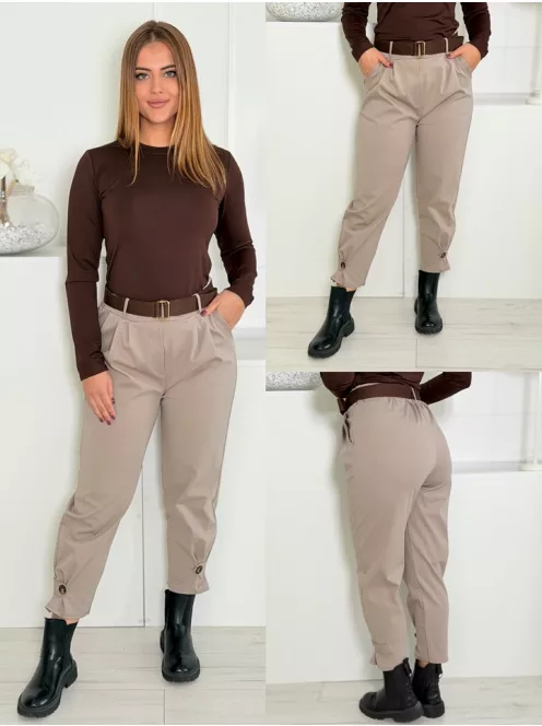 Pantaloni mom fit cu curea