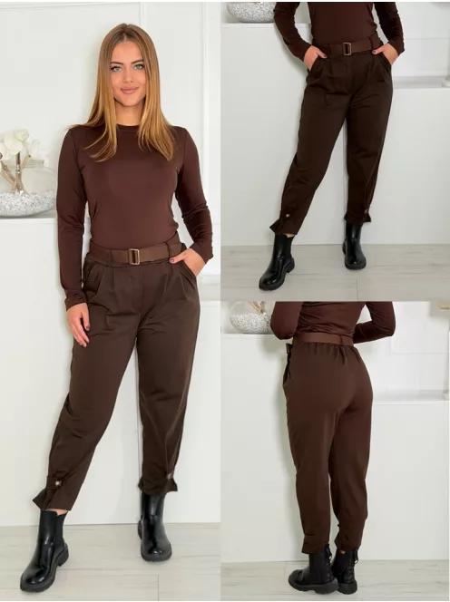 Pantaloni mom fit cu curea