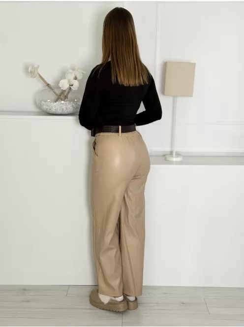 Pantaloni din piele ecologică cu croi drept și curea