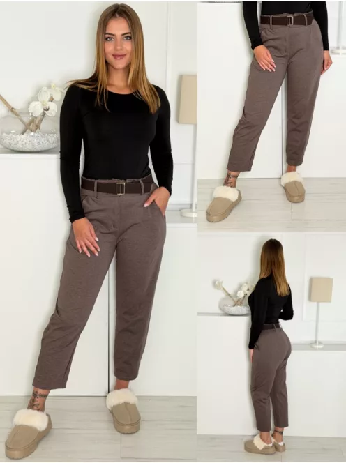 Pantaloni mom fit cu curea