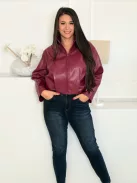 Jachetă oversize din piele ecologică
