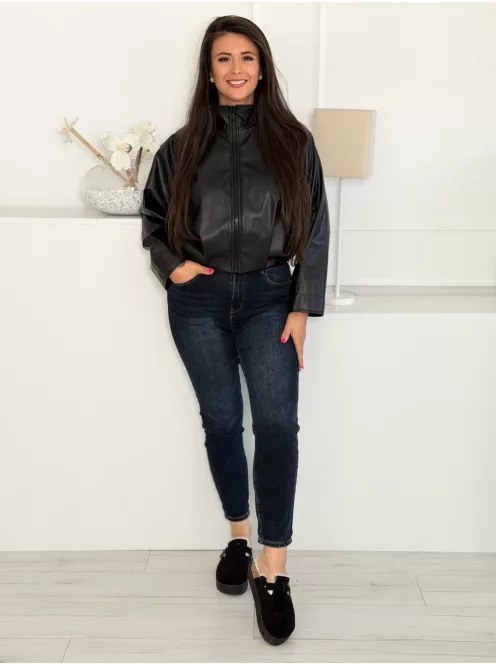 Jachetă oversize din piele ecologică