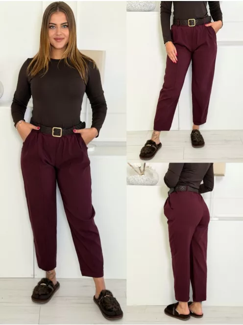 Pantaloni cu buzunare și curea