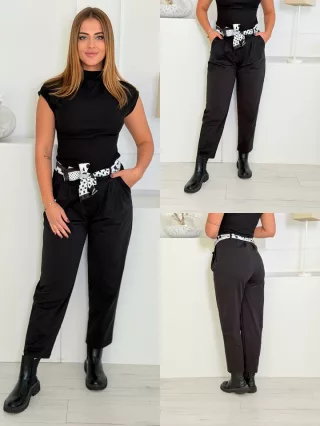 Pantaloni eleganți cu buzunare