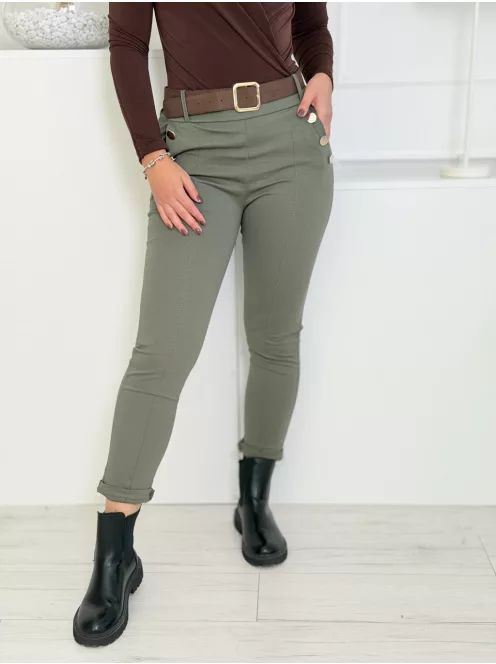 Pantaloni eleganți cu dungă și curea