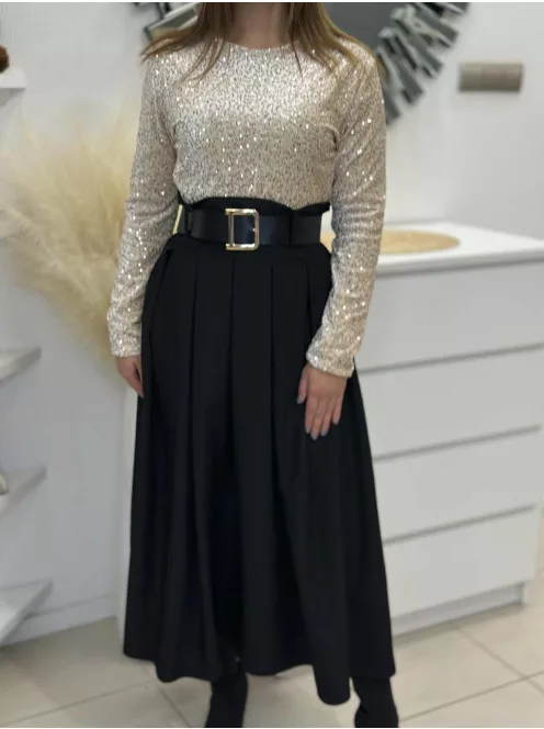 Rochie elegantă cu paiete și curea