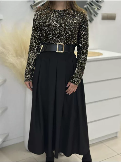 Rochie elegantă cu paiete și curea