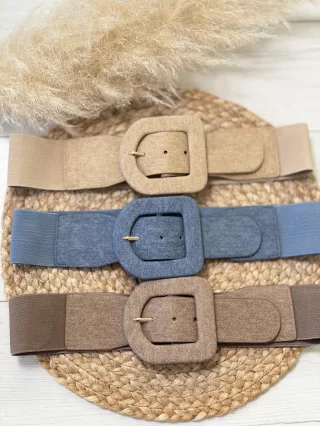 Curea lată cu cataramă