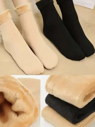   Șosete termice din bumbac, elastice, îmblănite în interior, moi și călduroase. 1 pachet / 2 perechi. (Recomandat pentru mărimile 35-41.)