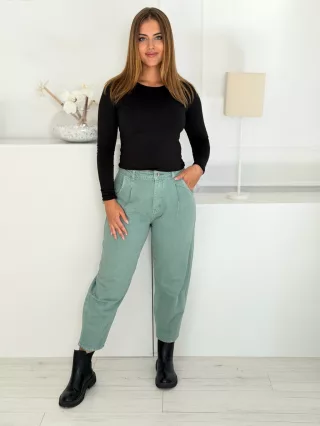 Blugi mom fit