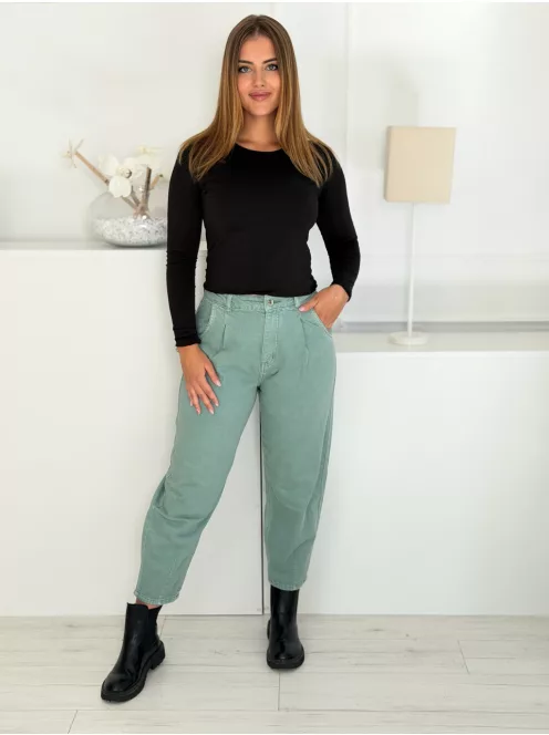 Blugi mom fit