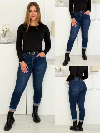 Blugi mom fit frumoși, cu curea