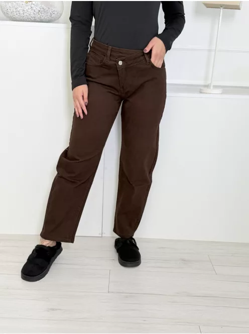 Blugi mom fit eleganți
