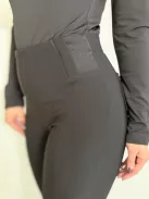 Pantaloni elastici eleganți