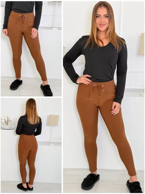 Pantaloni push-up eleganți