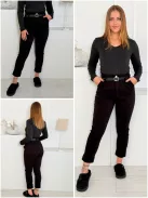 Blugi mom fit cu talie extra înaltă și curea