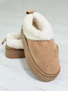 Botine cu aspect de piele întoarsă