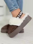 Papuci de stradă cu aspect de piele întoarsă