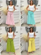Pantaloni eleganți cu buzunare și curea