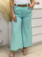 Pantaloni eleganți cu buzunare și curea