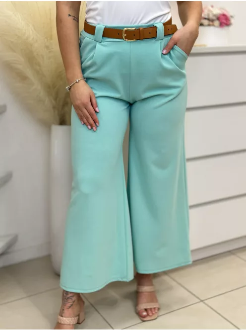 Pantaloni eleganți cu buzunare și curea