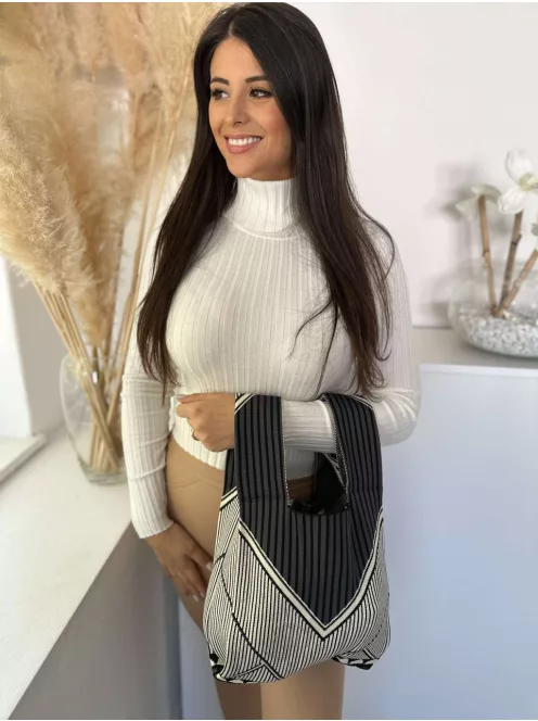 Geantă de mână din material elastic, tricotat. Lățime: 24,5 cm, Înălțime: 46,5 cm.