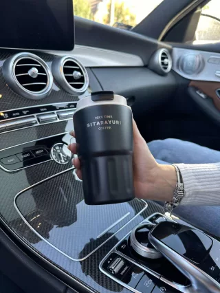 Termos din oțel inoxidabil, cu cârlig detașabil. 360 ml.