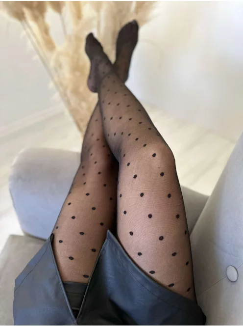 Ciorapi elastici, confortabili, subțiri, de 20 DEN, cu buline, eleganți. (în mărimi 1/2 și 3/4.)