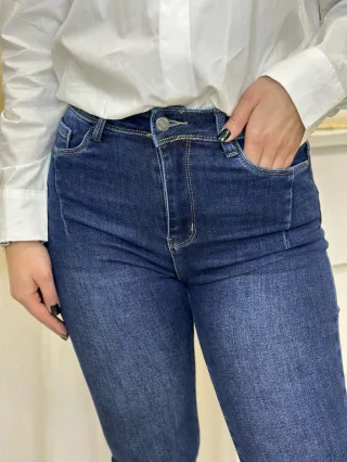 Blugi skinny cu talie înaltă