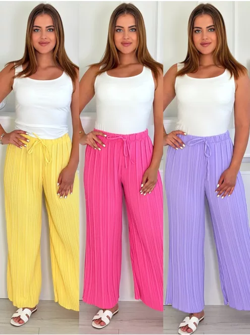Pantaloni plisați cu croi lejer