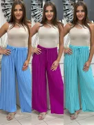 Pantaloni plisați cu croi lejer