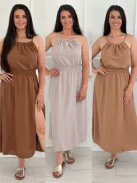 Rochie lejeră, cu elastic în talie, reglabilă la gât cu șnur, crăpată, din material neelastic. (Recomandată pentru mărimile S-L.)