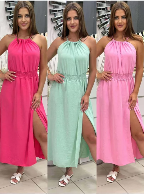Rochie lejeră, cu elastic în talie, reglabilă la gât cu șnur, crăpată, din material neelastic. (Recomandată pentru mărimile S-L.)