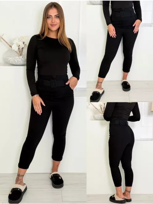 Pantaloni cu talie extra înaltă