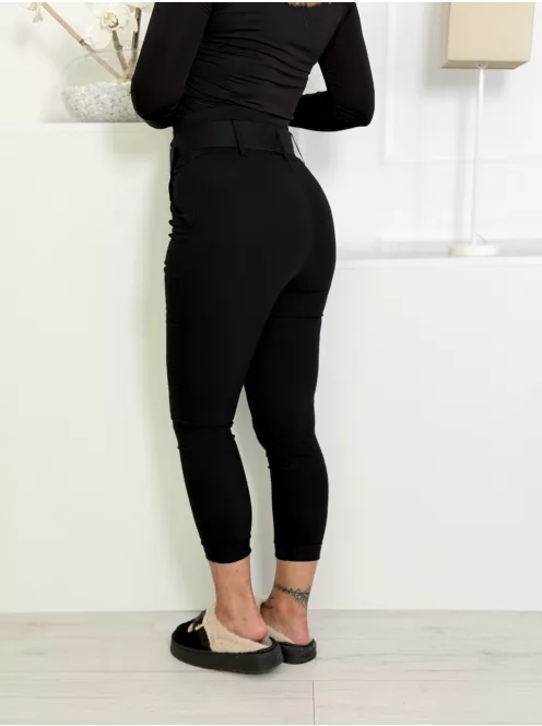 Pantaloni cu talie extra înaltă