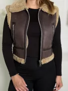 Vestă moale, căptușită cu blană