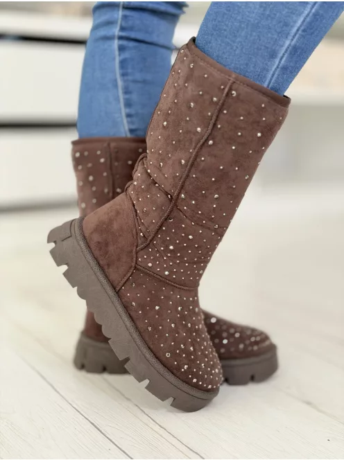 Cizme cu aspect de piele întoarsă decorate cu pietre
