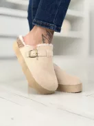 Papuci de stradă îmblăniți, cu aspect de piele întoarsă