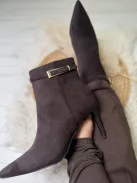 Botine cu toc cui și aspect de piele întoarsă